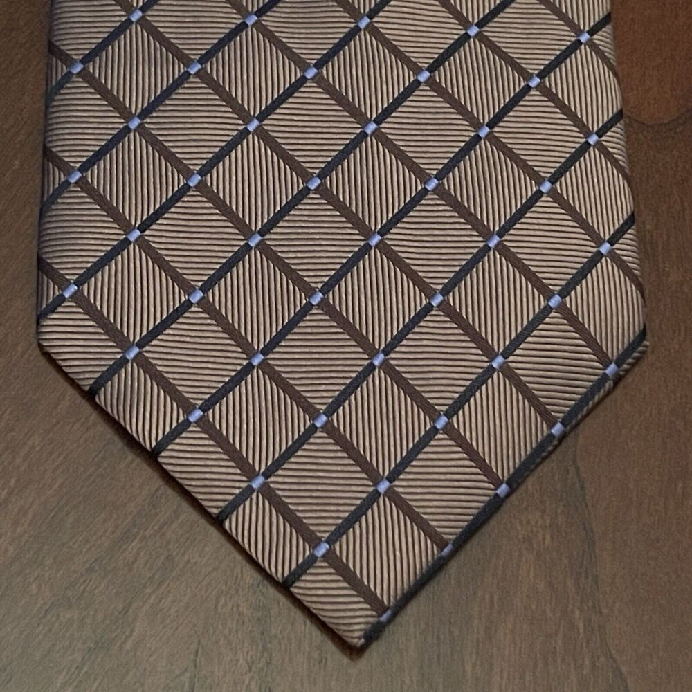 Beau Brummel Soho Hand Made Brown Blue Hand Made 100% Silk Made In China